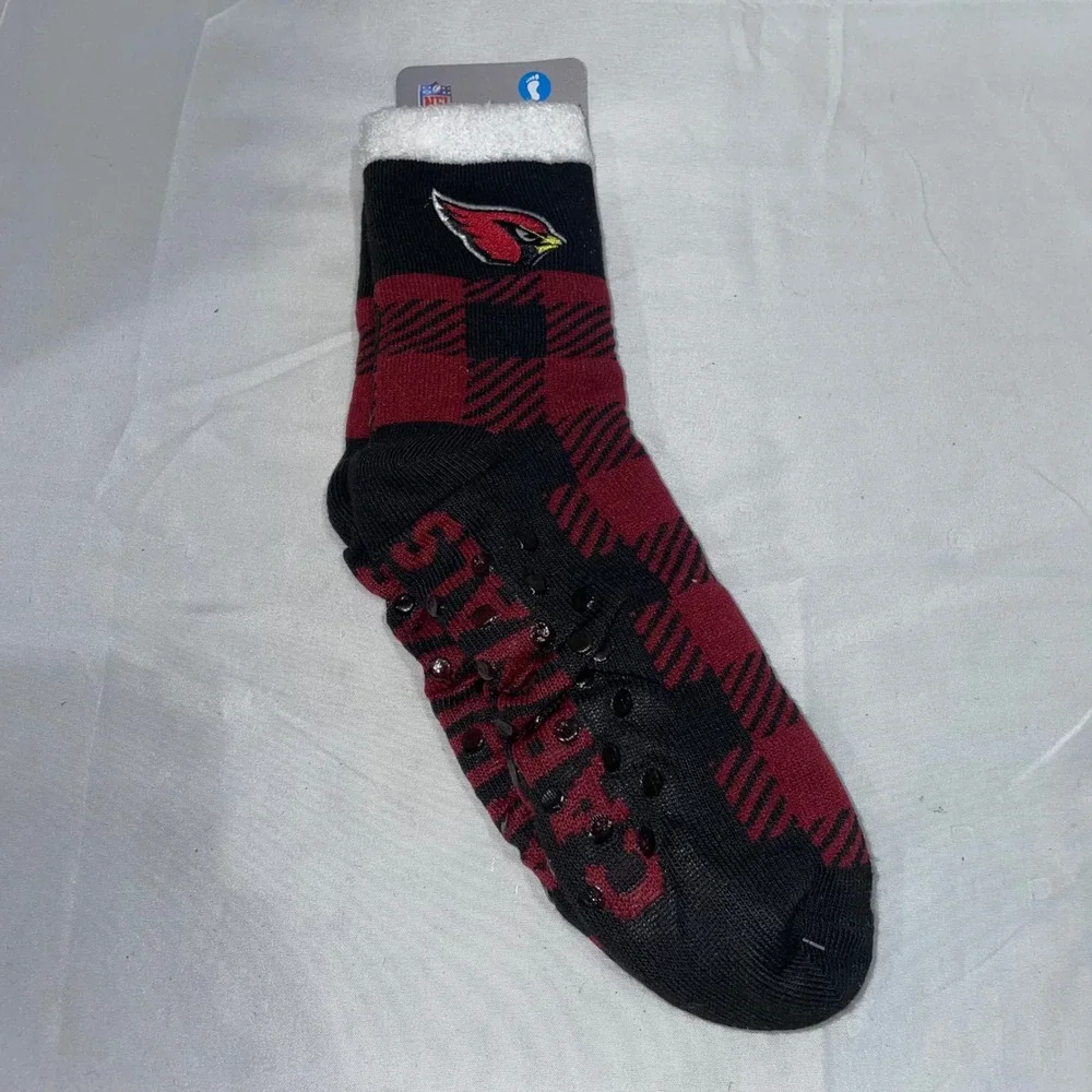 For Bare Feet Arizona Cardinals NFL‎ Buffalo Plaid Cozy Slipper Socks OSFM New